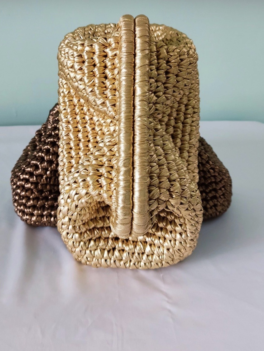 Gold Woven Top-Handle Women’s Bag - Picture 9 of 14